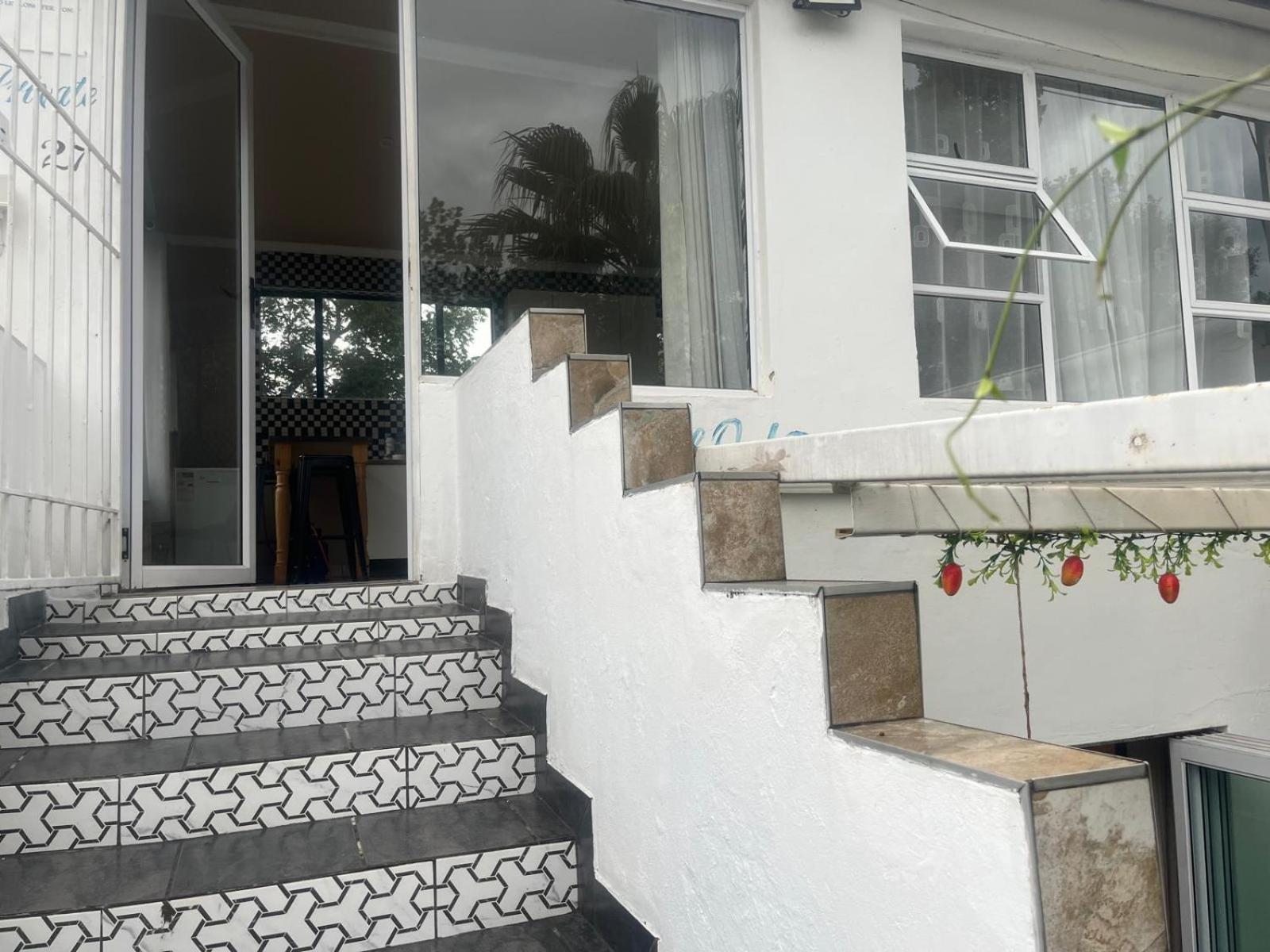 Muco Guest House Йоханесбург Екстериор снимка